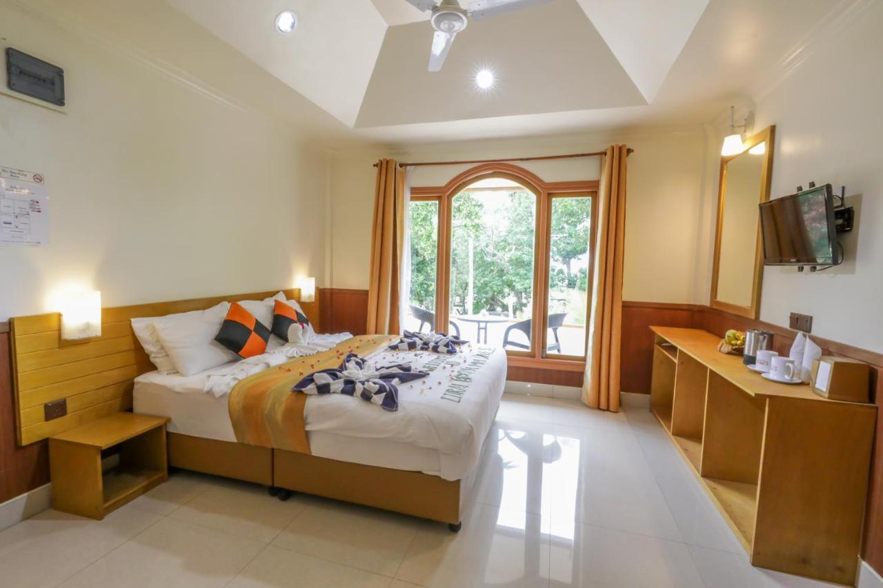 Coral Beach Maldives Hangnaameedhoo Extérieur photo